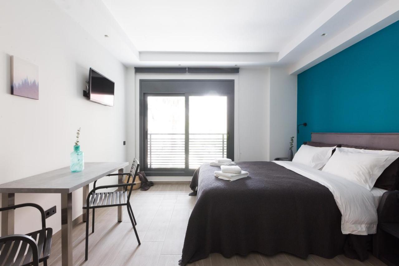 12 Reasons Why Metaxourgeio Apart otel Atina Dış mekan fotoğraf