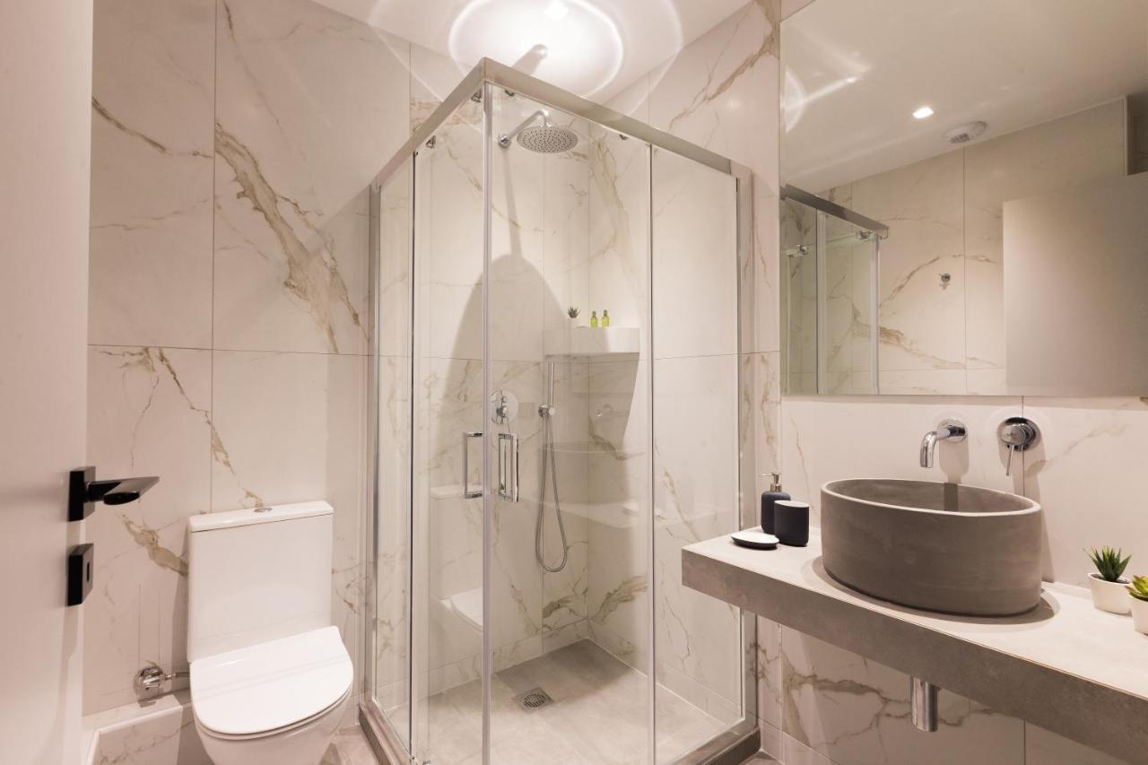12 Reasons Why Metaxourgeio Apart otel Atina Dış mekan fotoğraf